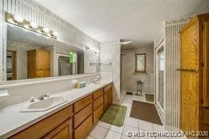 4590 E 480 ROAD Pryor, OK 74361