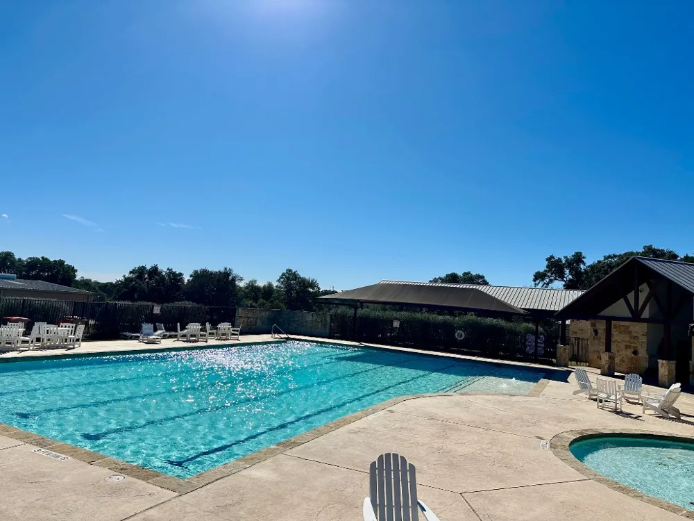 110 Alf Hunter Blanco, TX 78606