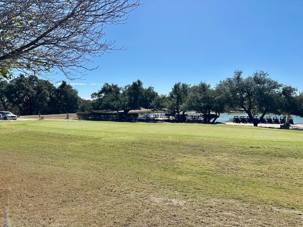 110 Alf Hunter Blanco, TX 78606