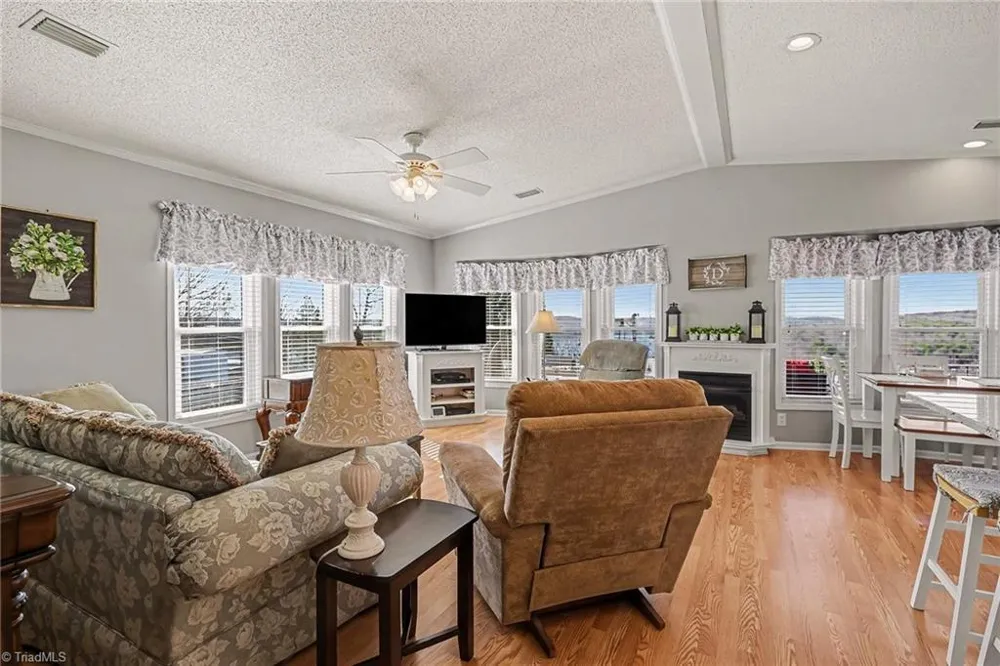 103 Oriole Lane New London, NC 28127