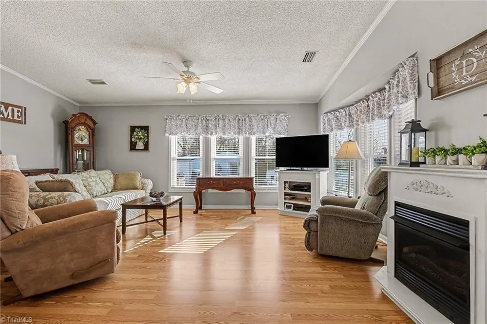 103 Oriole Lane New London, NC 28127