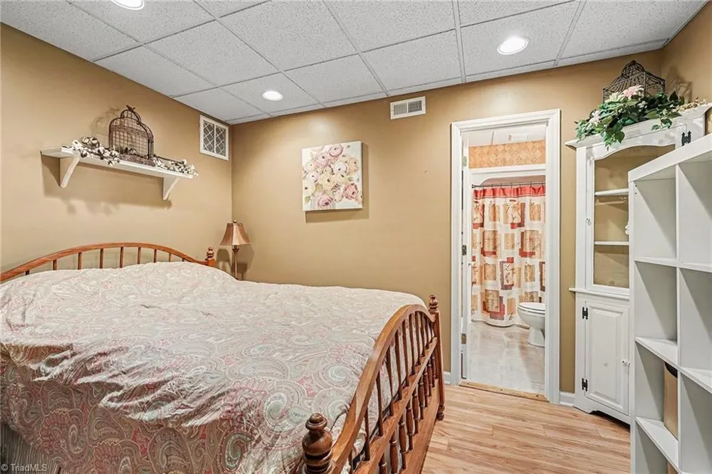 103 Oriole Lane New London, NC 28127