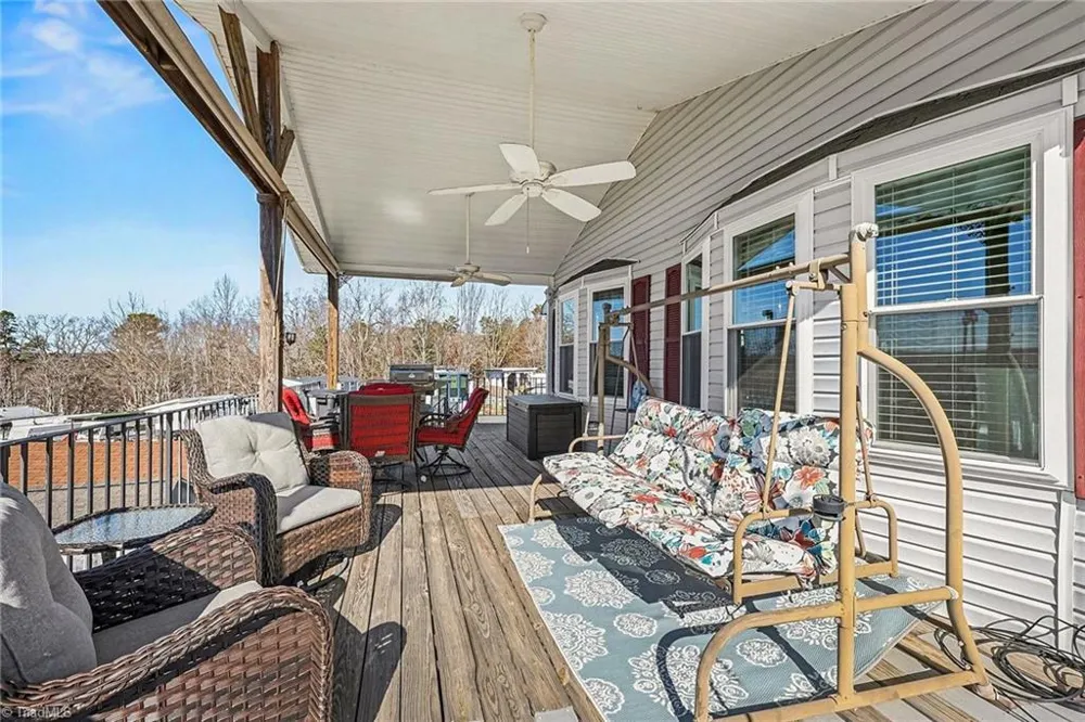 103 Oriole Lane New London, NC 28127