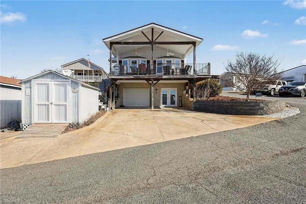 103 Oriole Lane New London, NC 28127