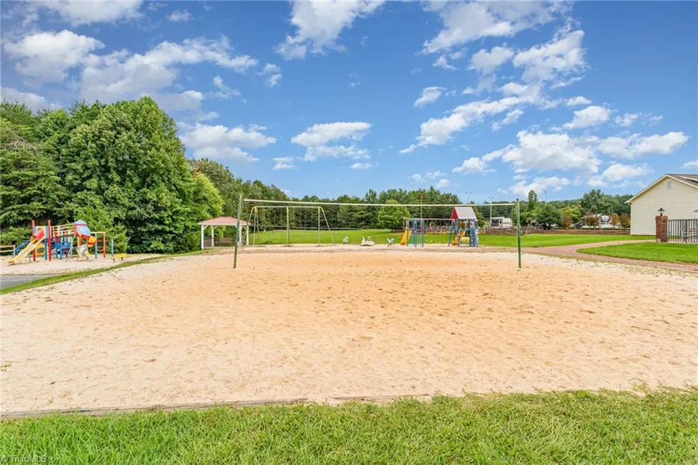 103 Oriole Lane New London, NC 28127
