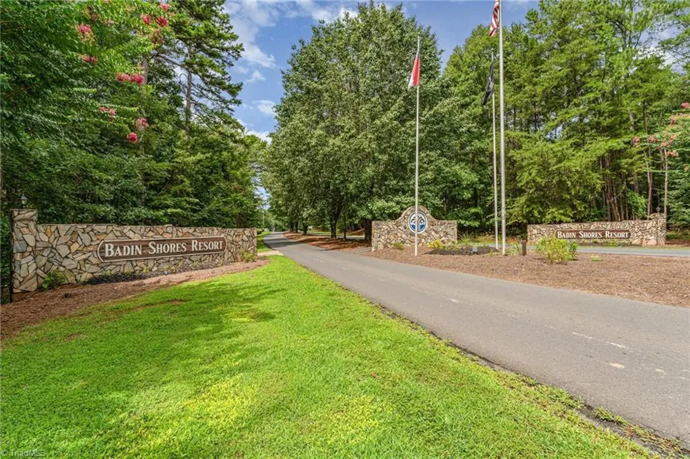 103 Oriole Lane New London, NC 28127