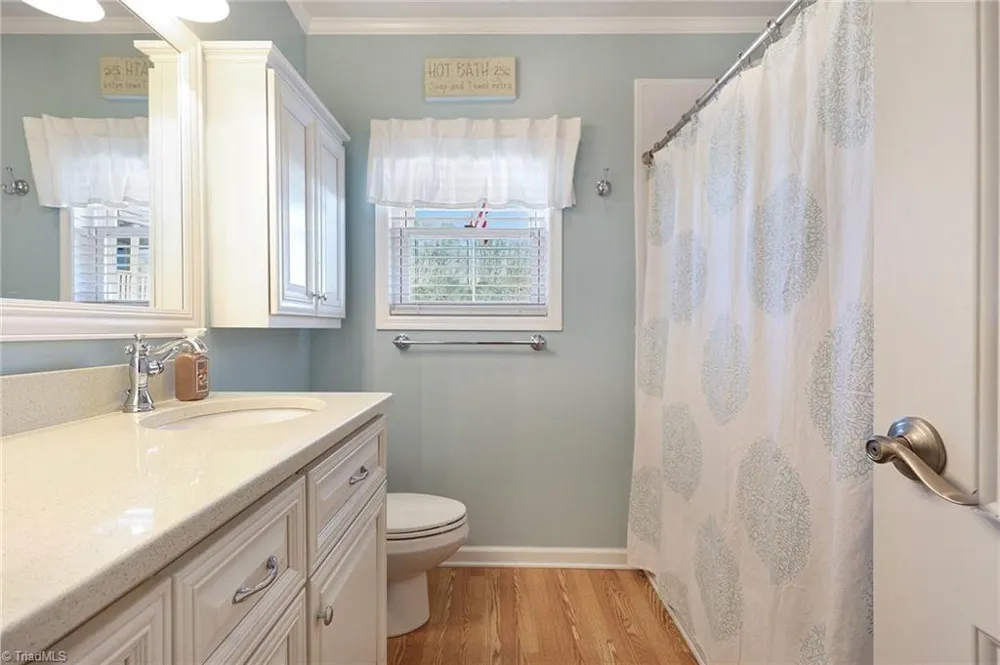 103 Oriole Lane New London, NC 28127