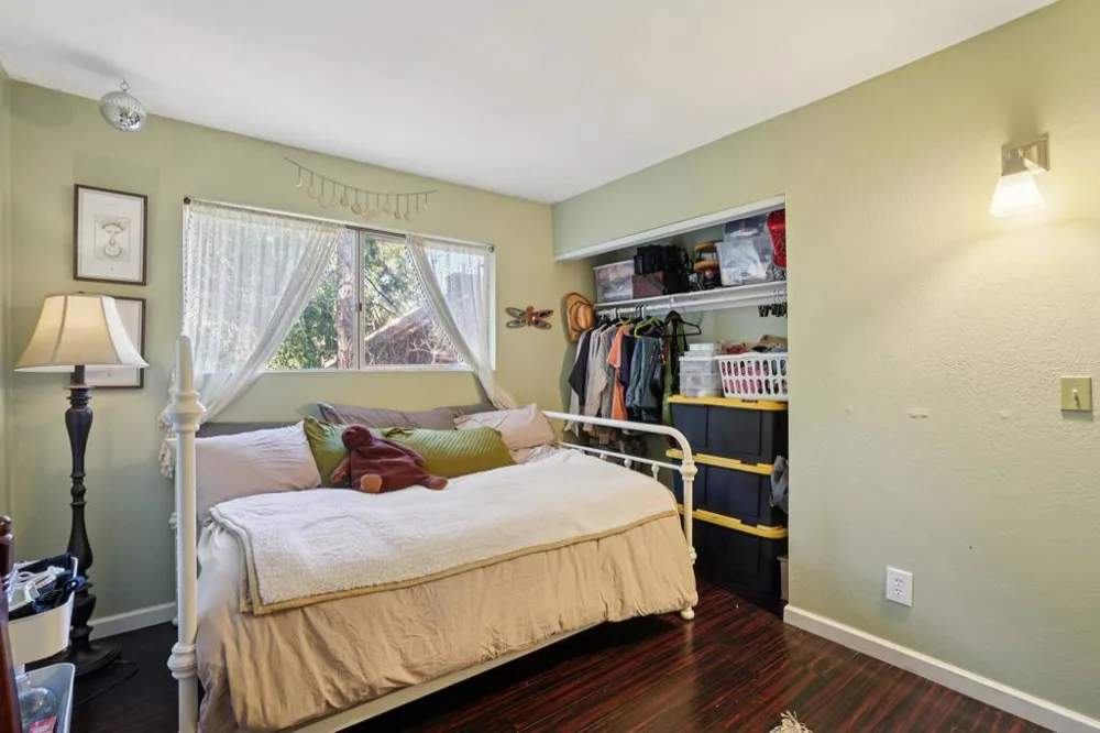 53020 W Marian View Drive Idyllwild, CA 92549