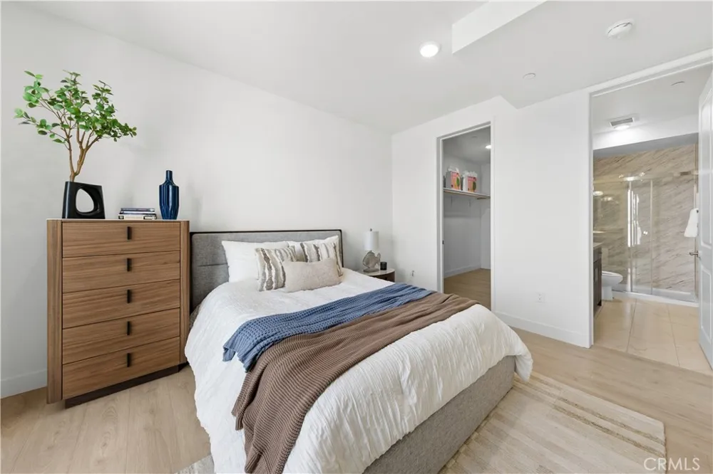 168 S Monterey Street #508 Alhambra, CA 91801
