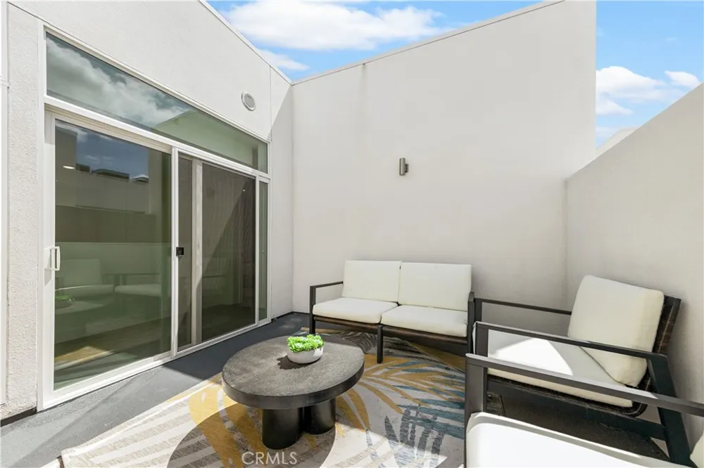 168 S Monterey Street #508 Alhambra, CA 91801
