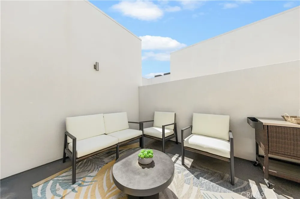 168 S Monterey Street #508 Alhambra, CA 91801