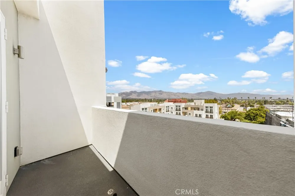 168 S Monterey Street #508 Alhambra, CA 91801