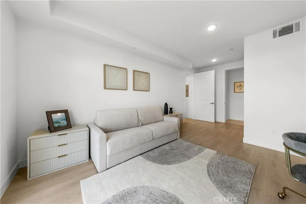 168 S Monterey Street #508 Alhambra, CA 91801