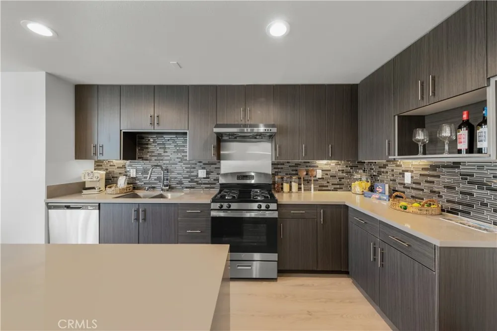 168 S Monterey Street #508 Alhambra, CA 91801