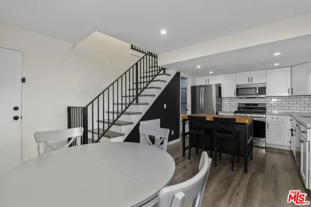 22335 Figueroa Street #7