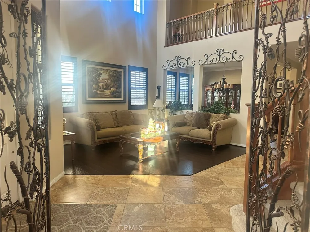 30085 Trois Valley Murrieta, CA 92563