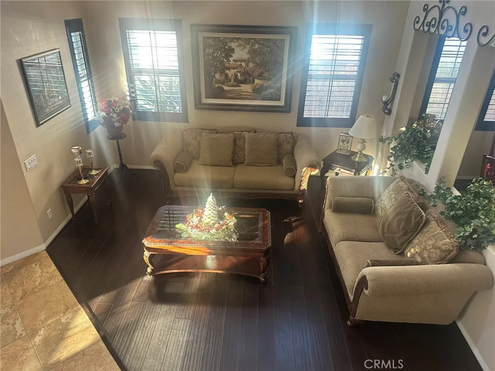 30085 Trois Valley Murrieta, CA 92563