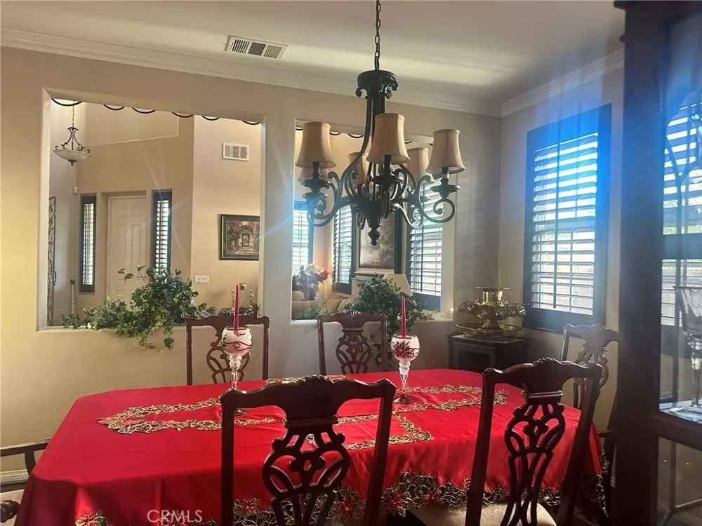 30085 Trois Valley Murrieta, CA 92563