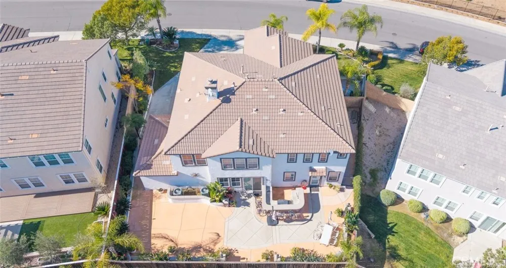 30085 Trois Valley Murrieta, CA 92563