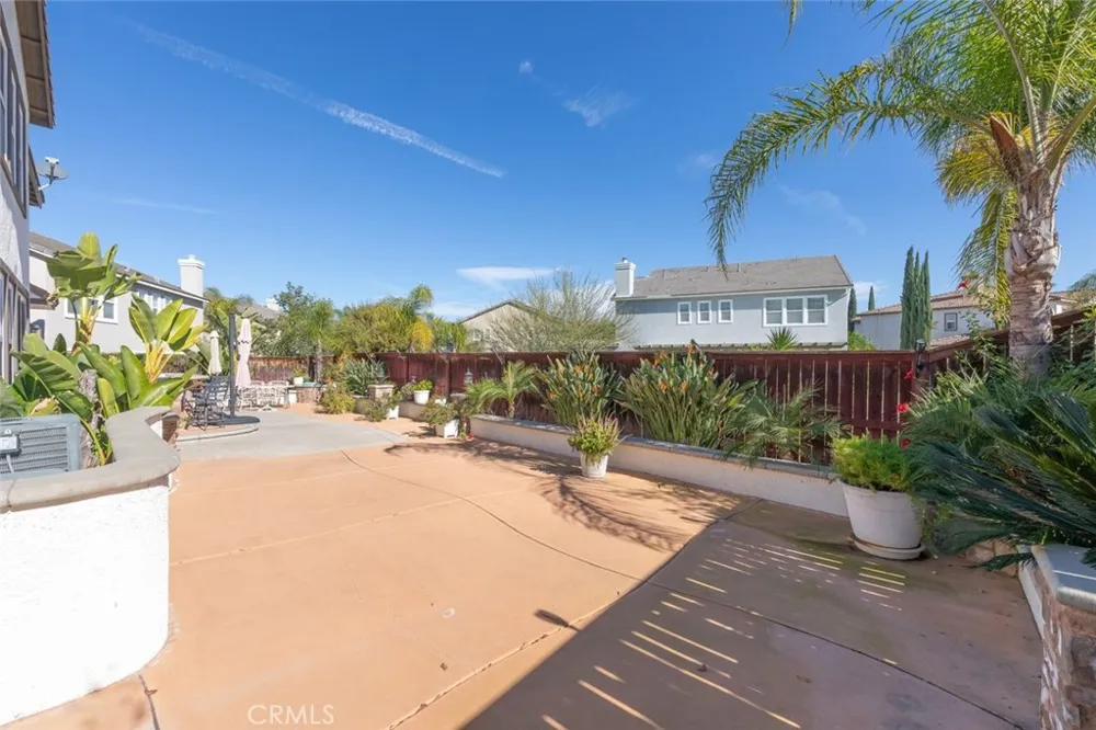 30085 Trois Valley Murrieta, CA 92563