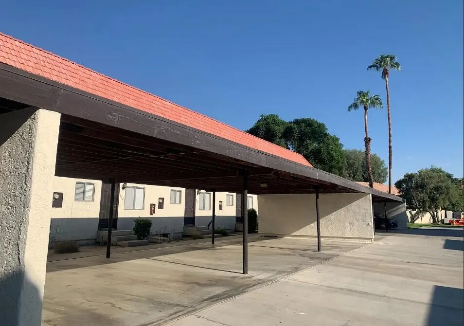 40215 Harris Lane Palm Desert, CA 92211