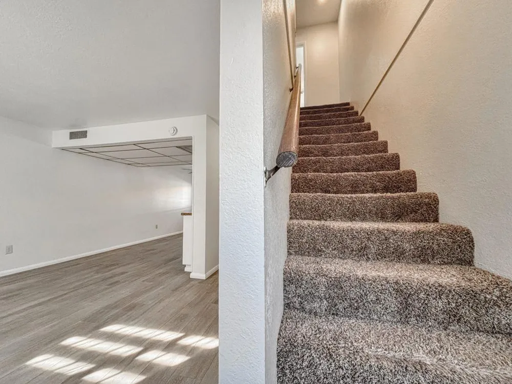 40215 Harris Lane Palm Desert, CA 92211
