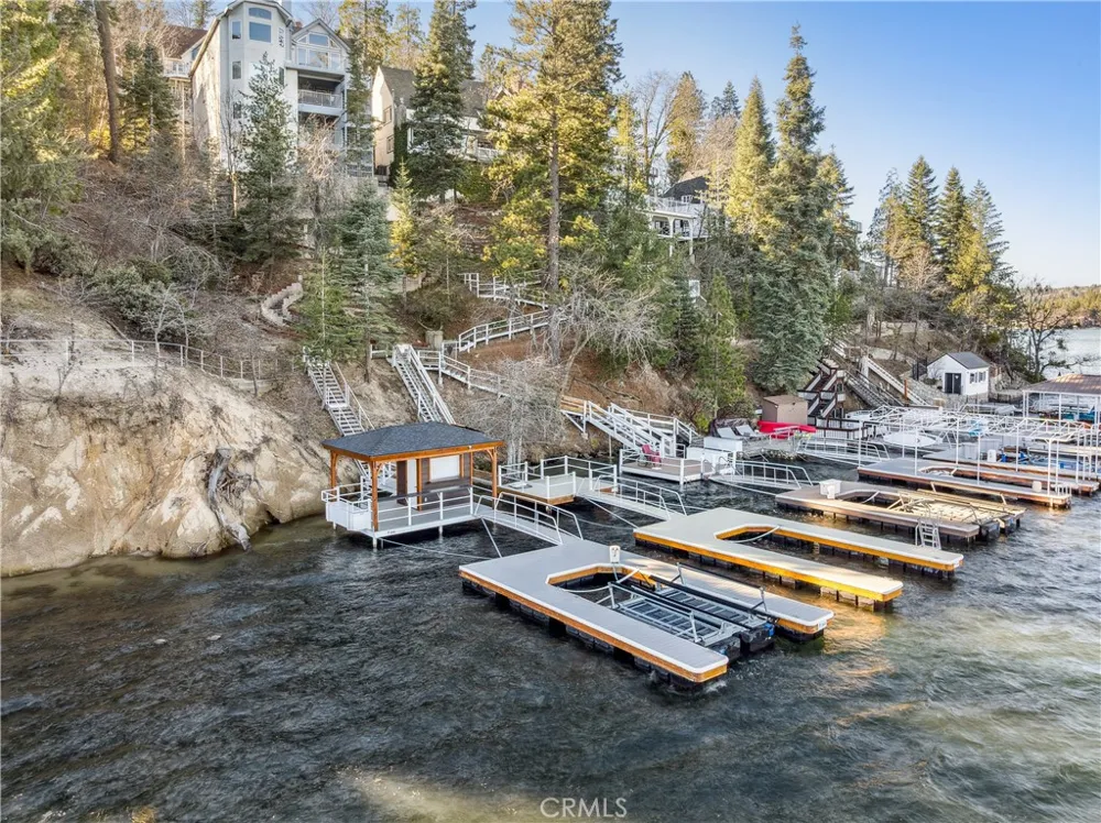 28774 Palisades Lake Arrowhead, CA 92352