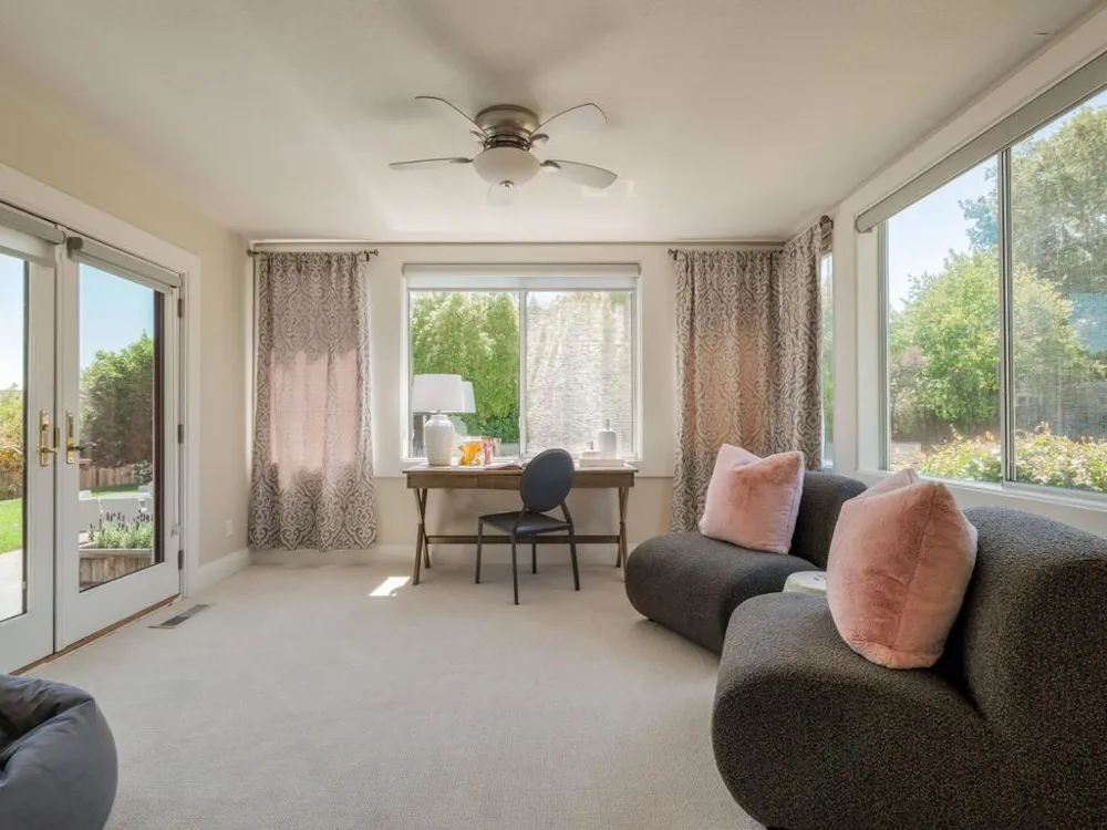 730 Mora Drive Los Altos, CA 94024