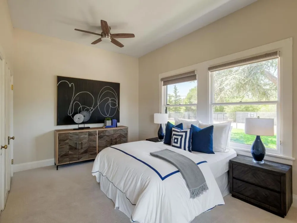 730 Mora Drive Los Altos, CA 94024