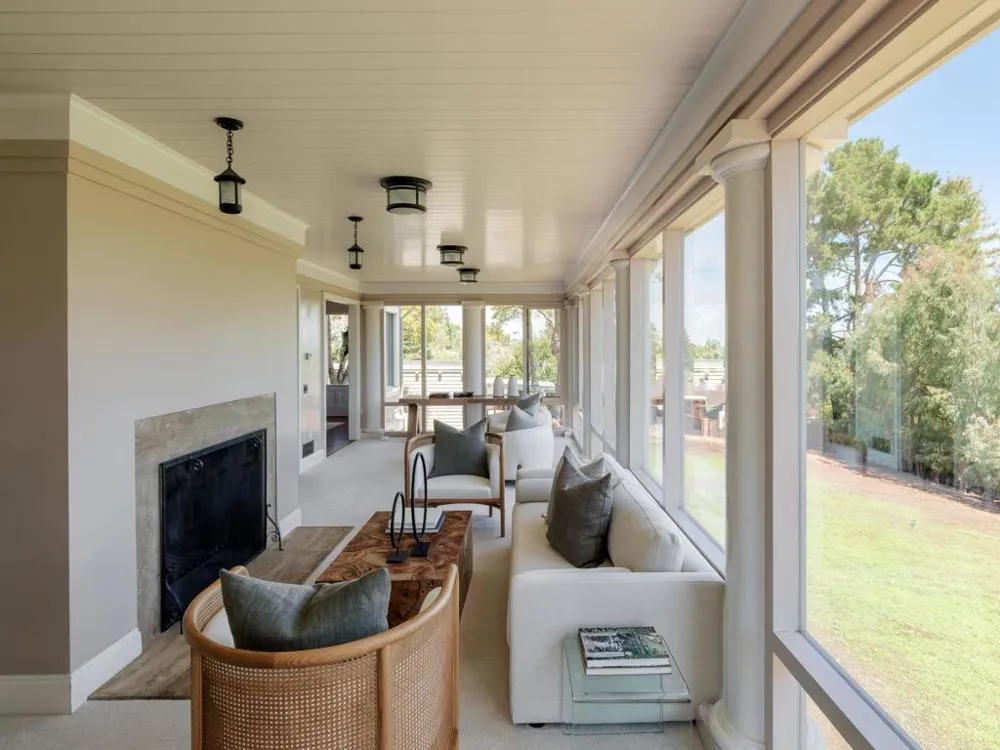 730 Mora Drive Los Altos, CA 94024