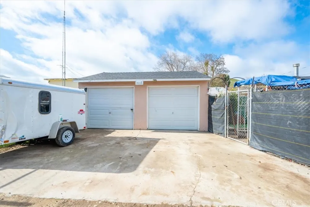 346 12th San Miguel, CA 93451