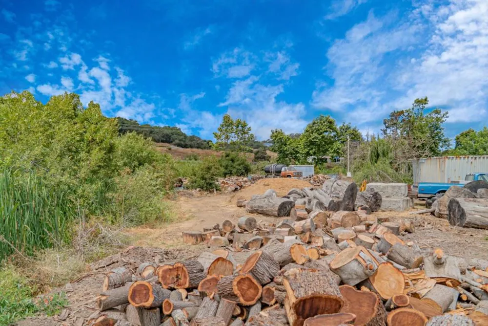 10050 Reese Circle Salinas, CA 93907
