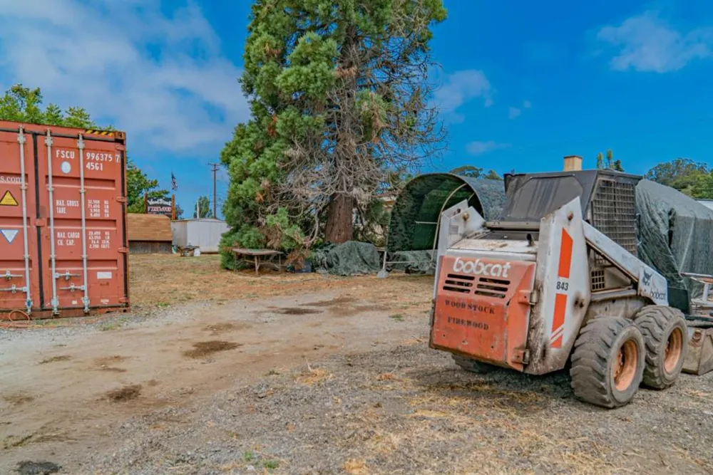 10050 Reese Circle Salinas, CA 93907