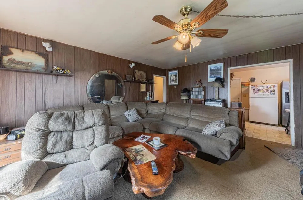 10050 Reese Circle Salinas, CA 93907