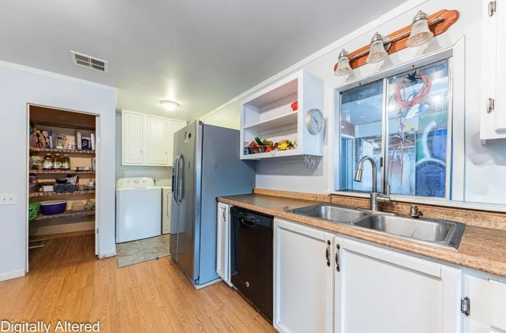 10050 Reese Circle Salinas, CA 93907