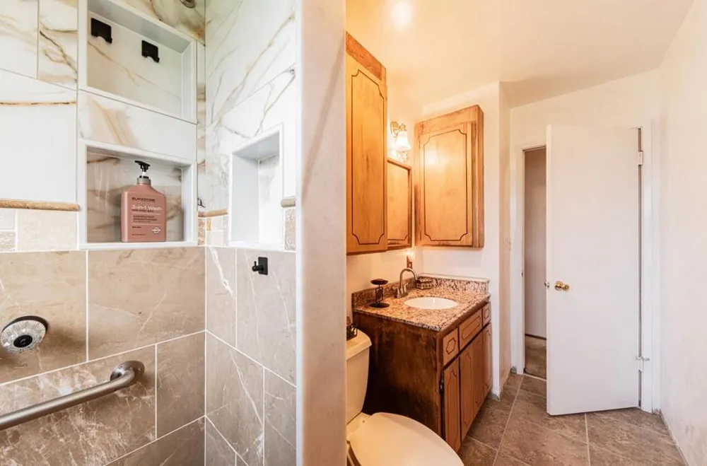 10050 Reese Circle Salinas, CA 93907
