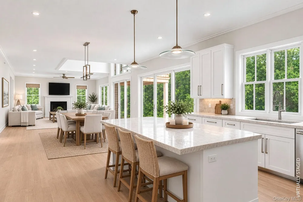 34 Old Main Road Quogue, NY 11959