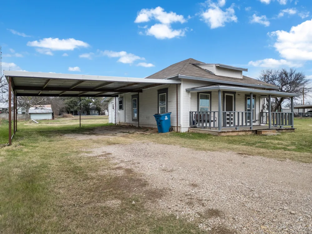 Address Not Shown Malone, TX 76660