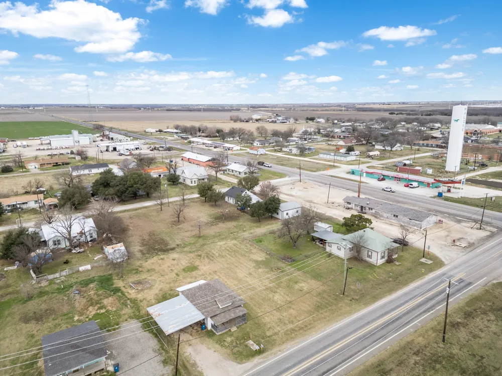 Address Not Shown Malone, TX 76660