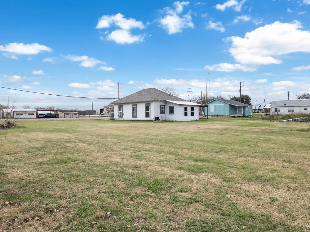 Address Not Shown Malone, TX 76660