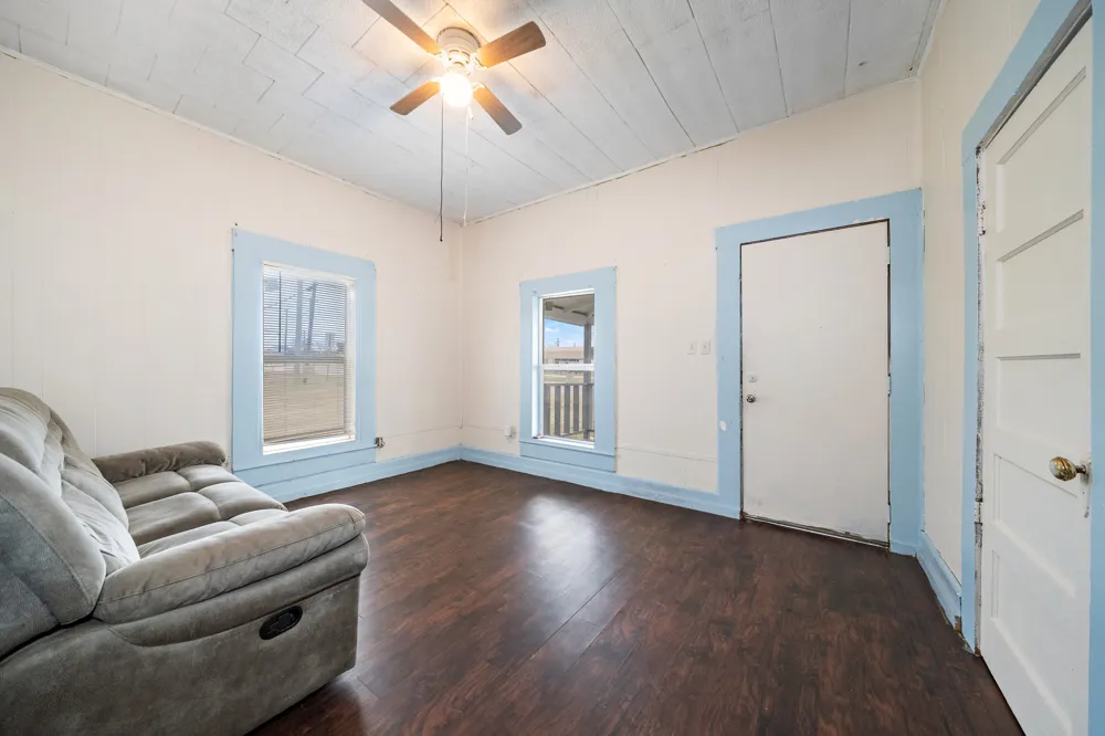 Address Not Shown Malone, TX 76660