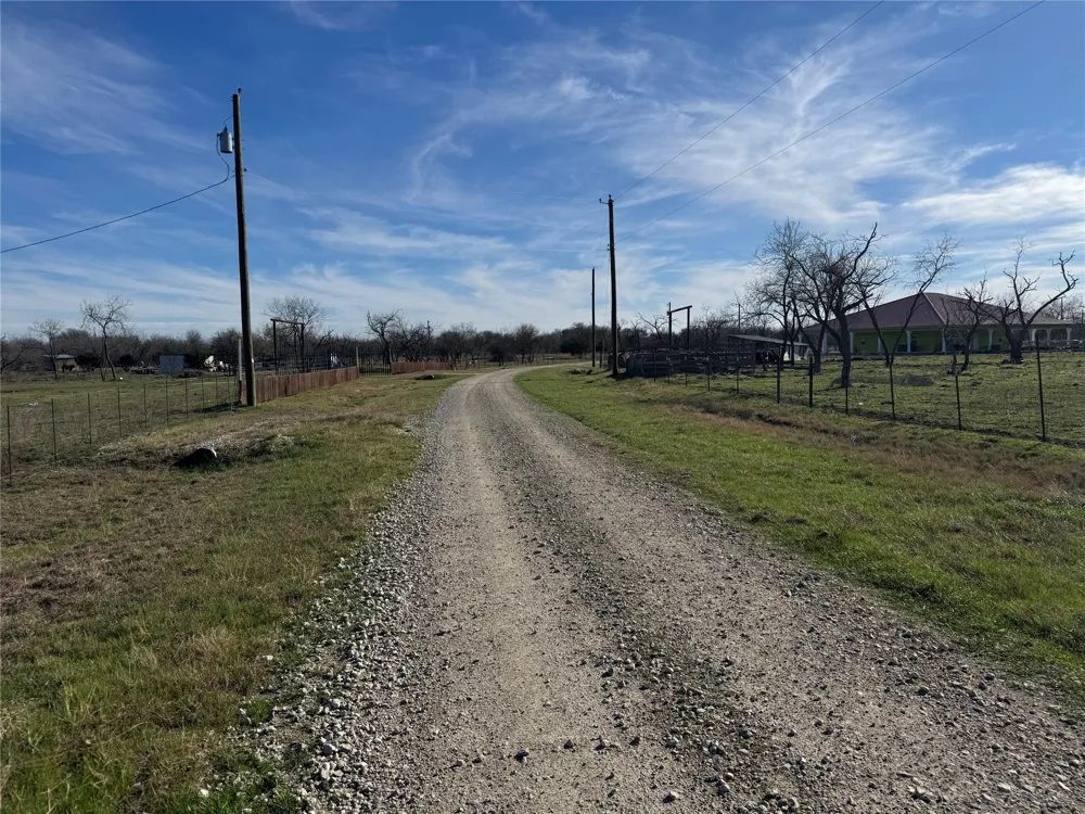 2 Boren Private Road Wortham, TX 76693
