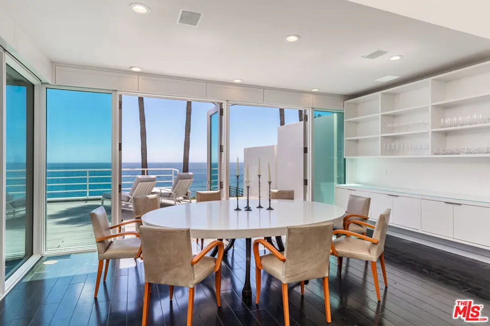 27420 Pacific Coast Highway Malibu, CA 90265