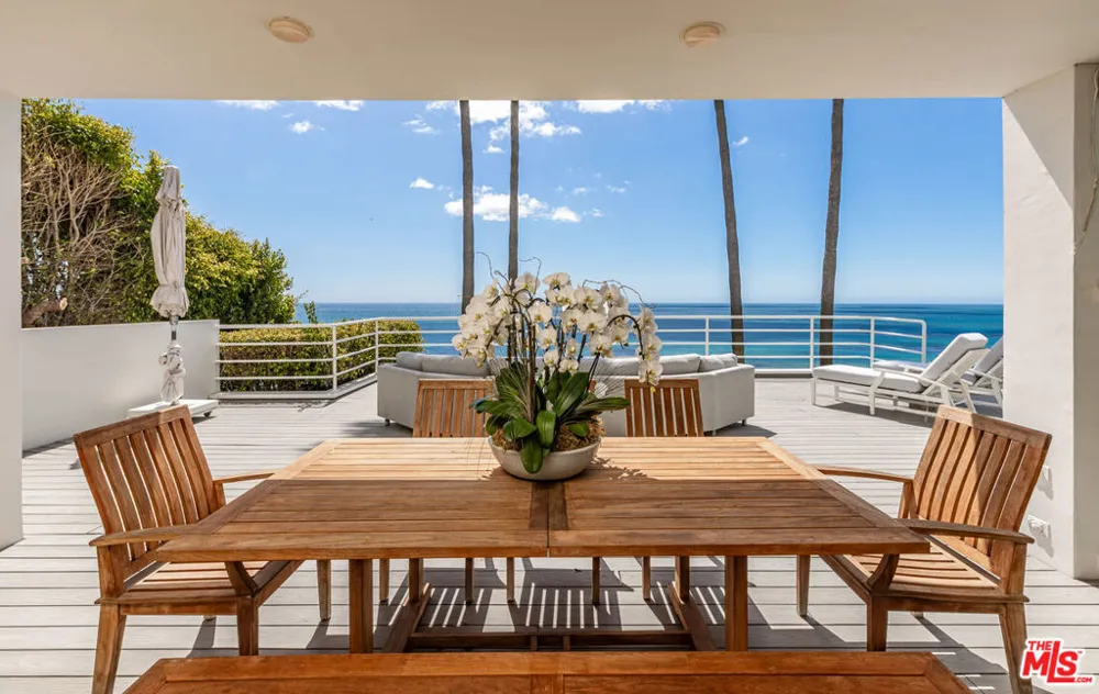 27420 Pacific Coast Highway Malibu, CA 90265