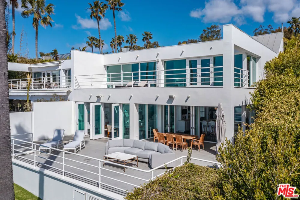 27420 Pacific Coast Highway Malibu, CA 90265