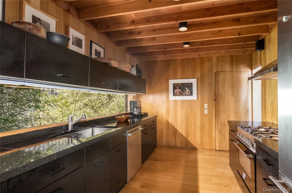 617 Shore Walk Fire Island Pines, NY 11782