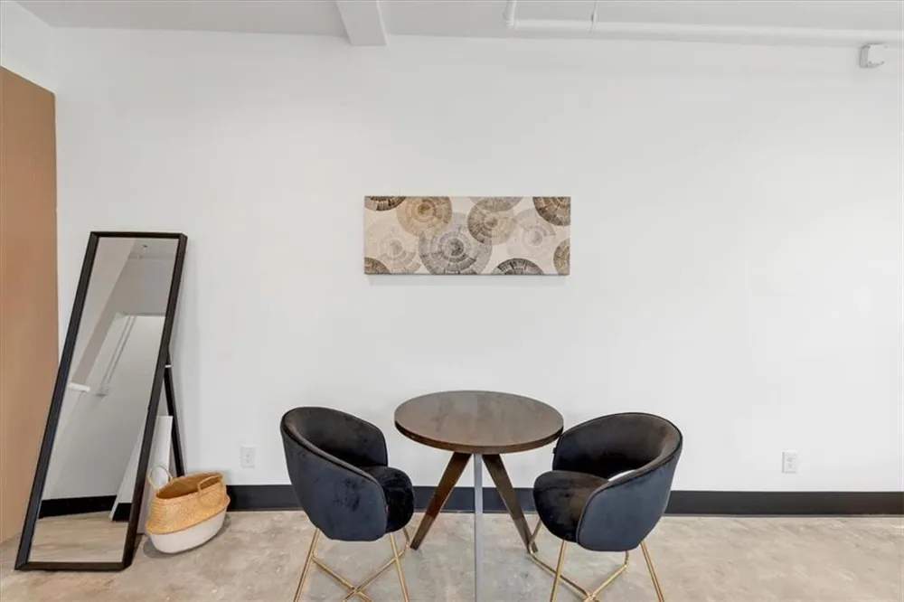 1805 HARVARD AVENUE #306 College Park, GA 30337