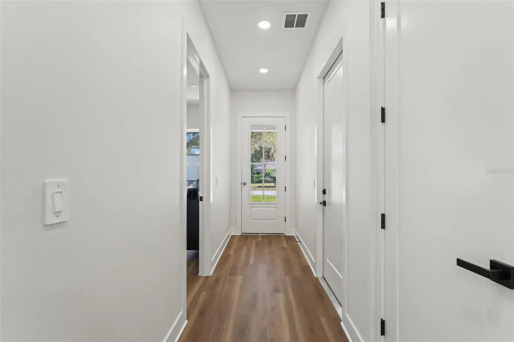 10194 HODSON PLACE Seminole, FL 33776