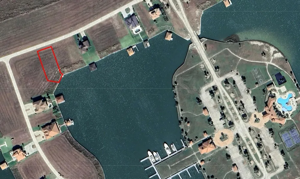 W Lago Loop Road Port O Connor, TX 77982