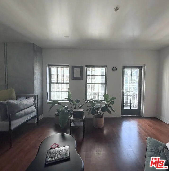 416 S Spring Street #905 Los Angeles, CA 90013